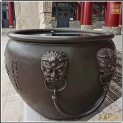 装水寺院铜缸